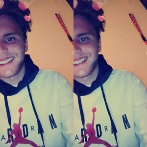 Meet your Posher, Jonathan